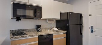 MainStay Suites Raleigh - Cary