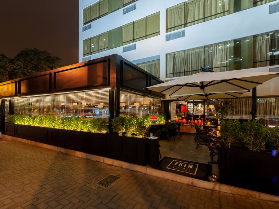 Lunch, dinner served; international cuisine, garden views