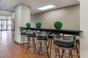 Colazione a buffet inclusa 