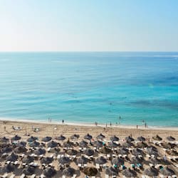 Private beach, sun loungers, beach umbrellas, beach towels