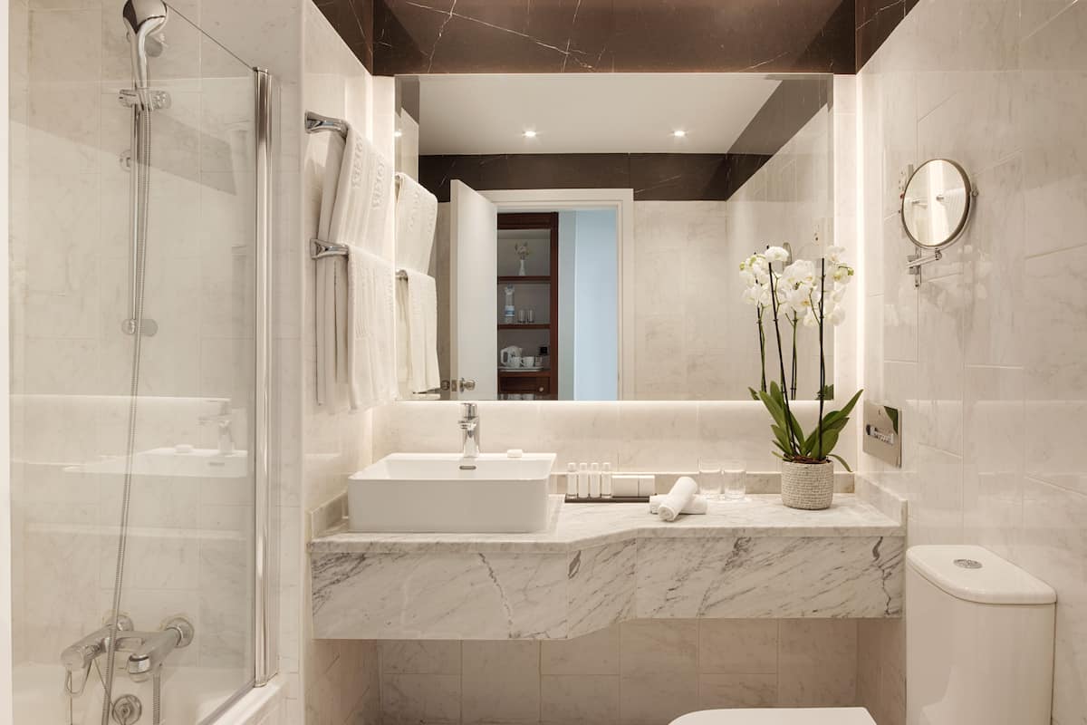 free toiletries, hair dryer, bathrobes, slippers