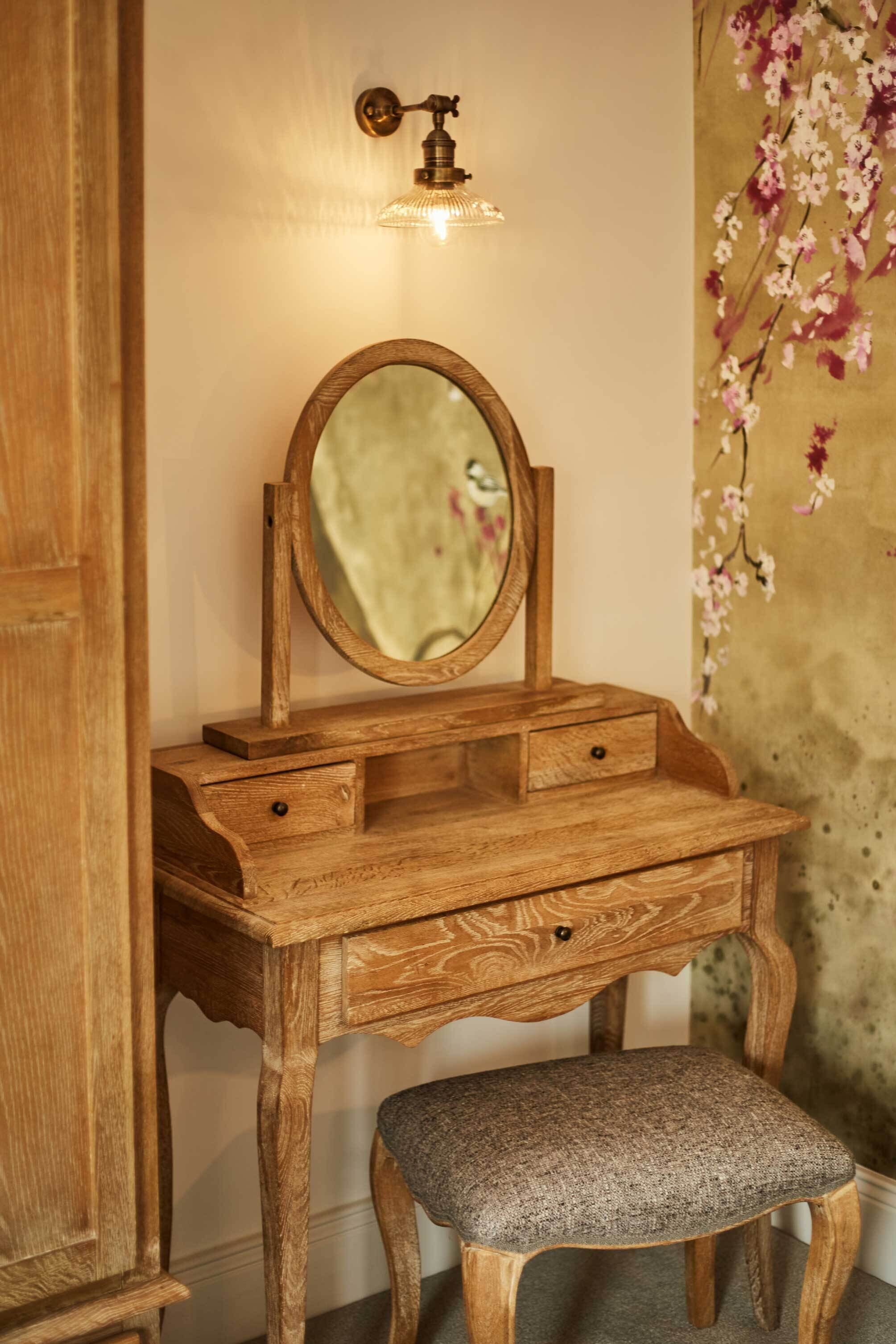 in-room safe, desk, iron/ironing board, rollaway beds