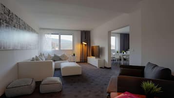 In-room safe, individually furnished, desk, blackout curtains