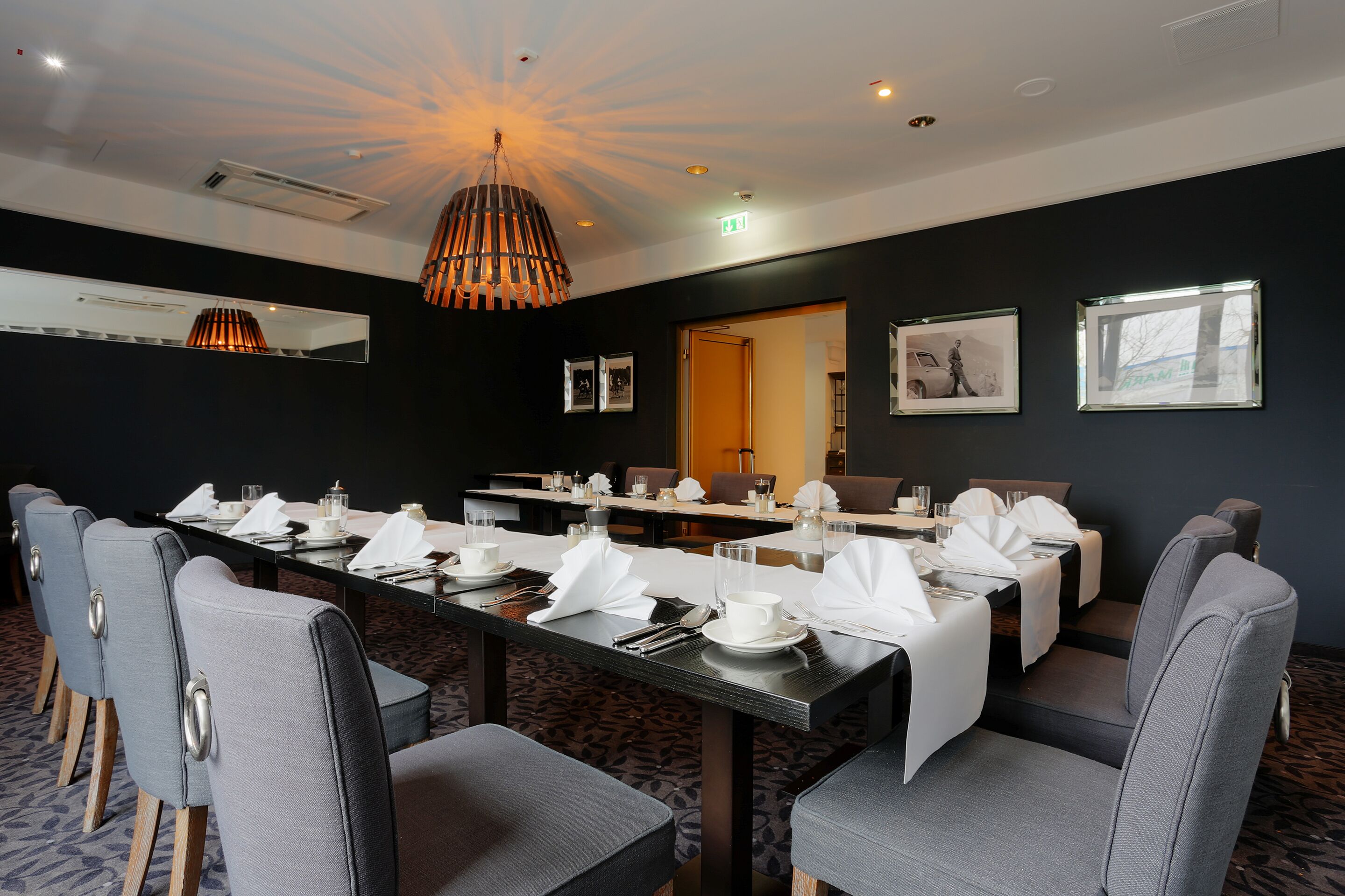 lunch and dinner served, regional cuisine