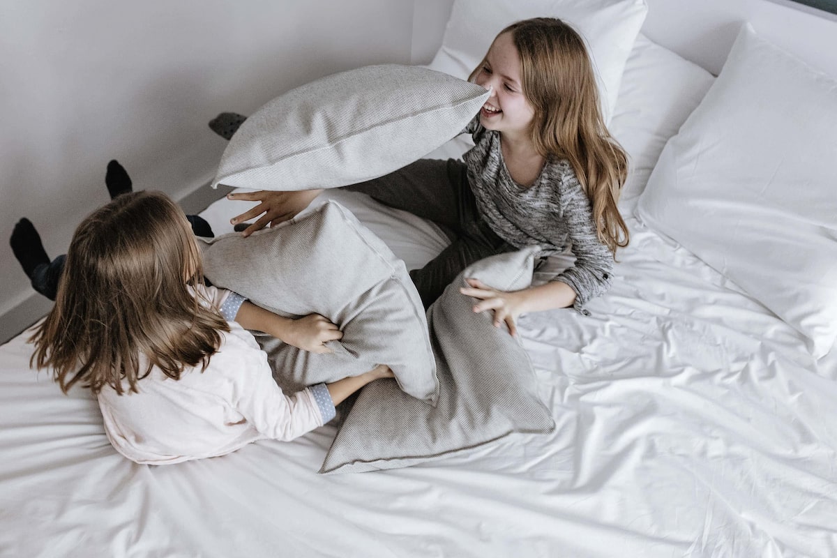 Habitación estándar, 1 cama matrimonial | Caja de seguridad en la habitación, escritorio y insonorización