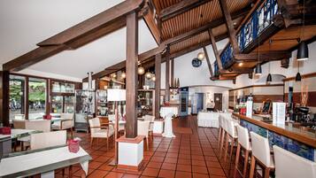 Lobby-Lounge