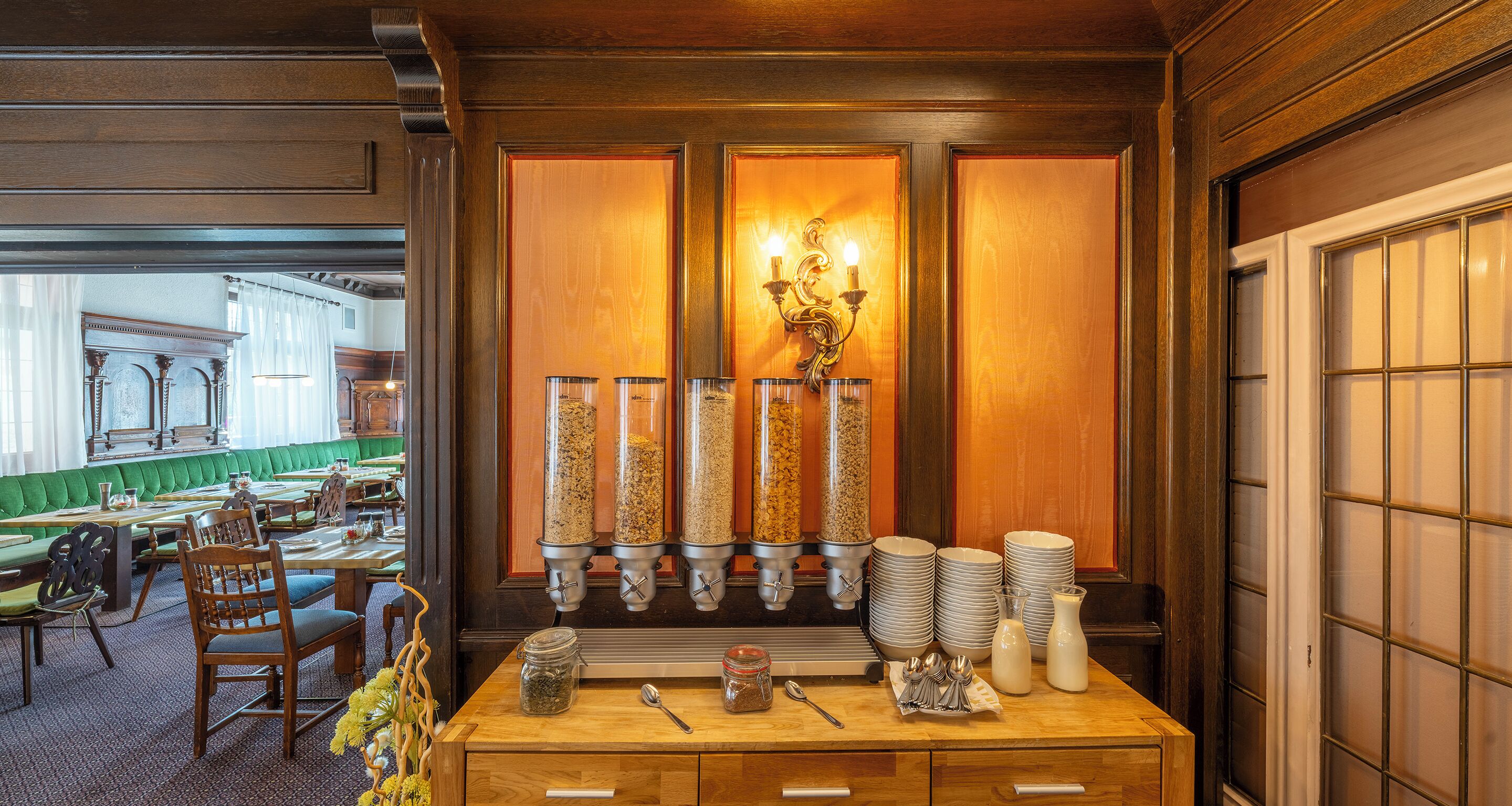 Breakfast buffet