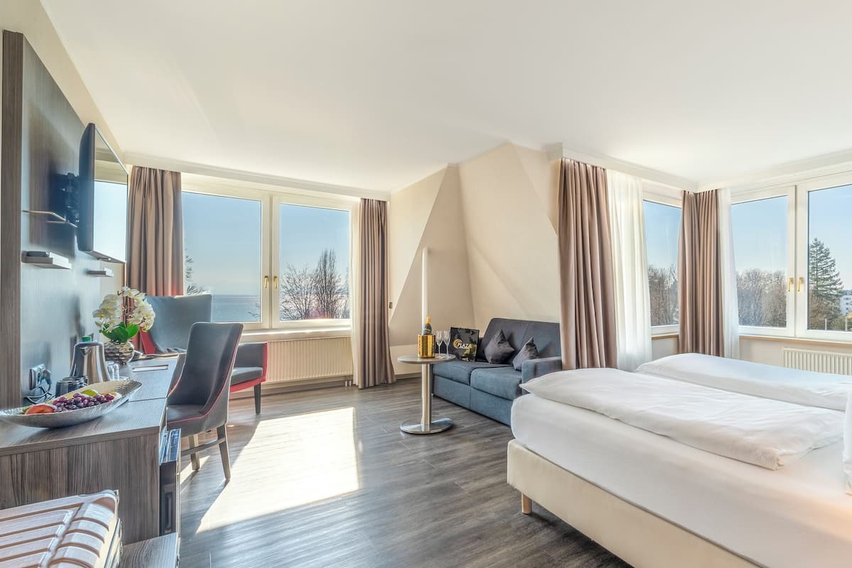 Komfort Doppelzimmer mit Seeblick | Vista dalla camera
