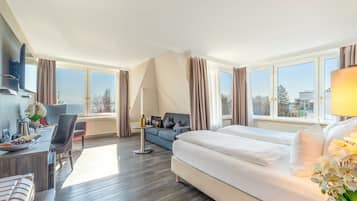 Komfort Doppelzimmer mit Seeblick | 客房景觀