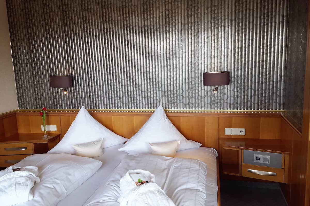 panoramic studio suite, 2 bedrooms, balcony | in-room safe, desk, blackout curtains, free cots/infant beds