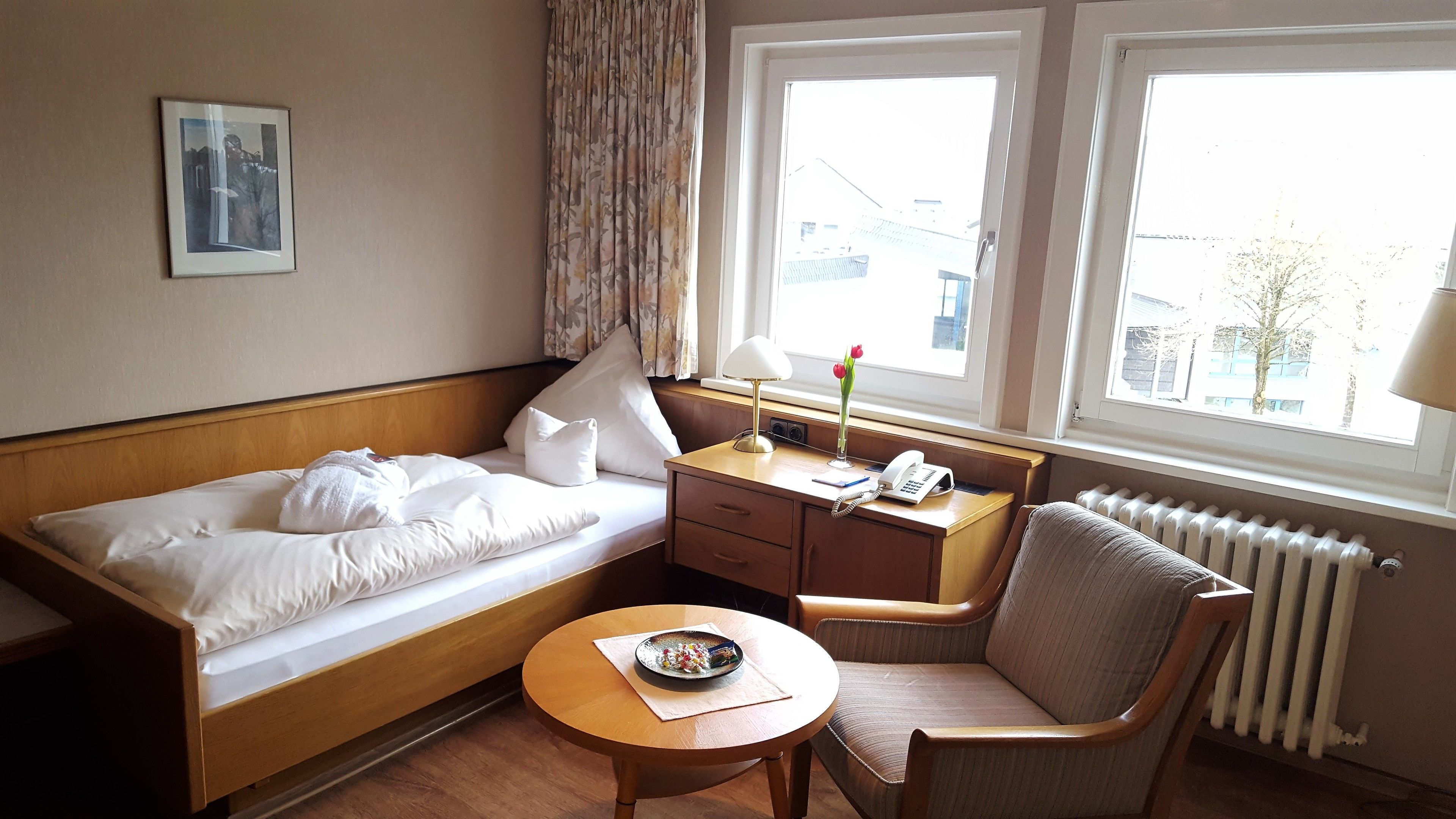 standard single room, 1 bedroom | in-room safe, desk, blackout curtains, free cots/infant beds