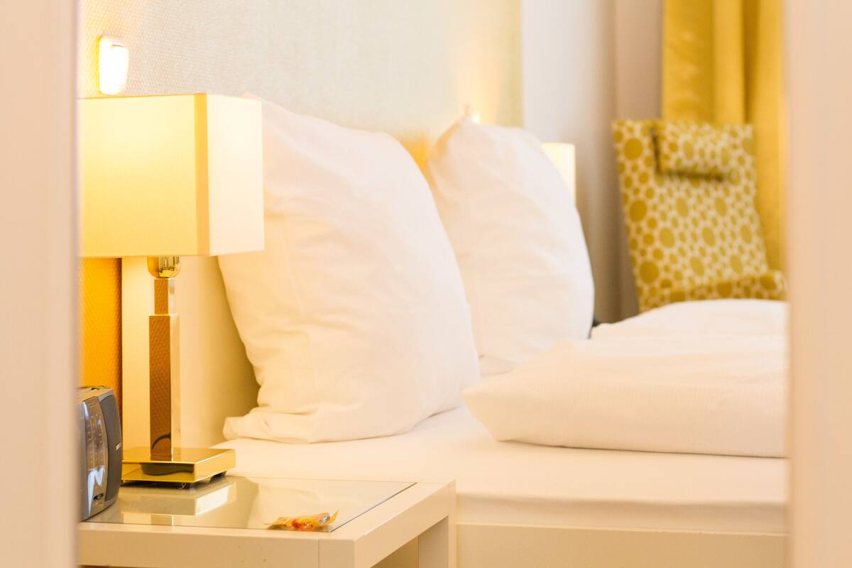 minibar, in-room safe, desk, free wifi