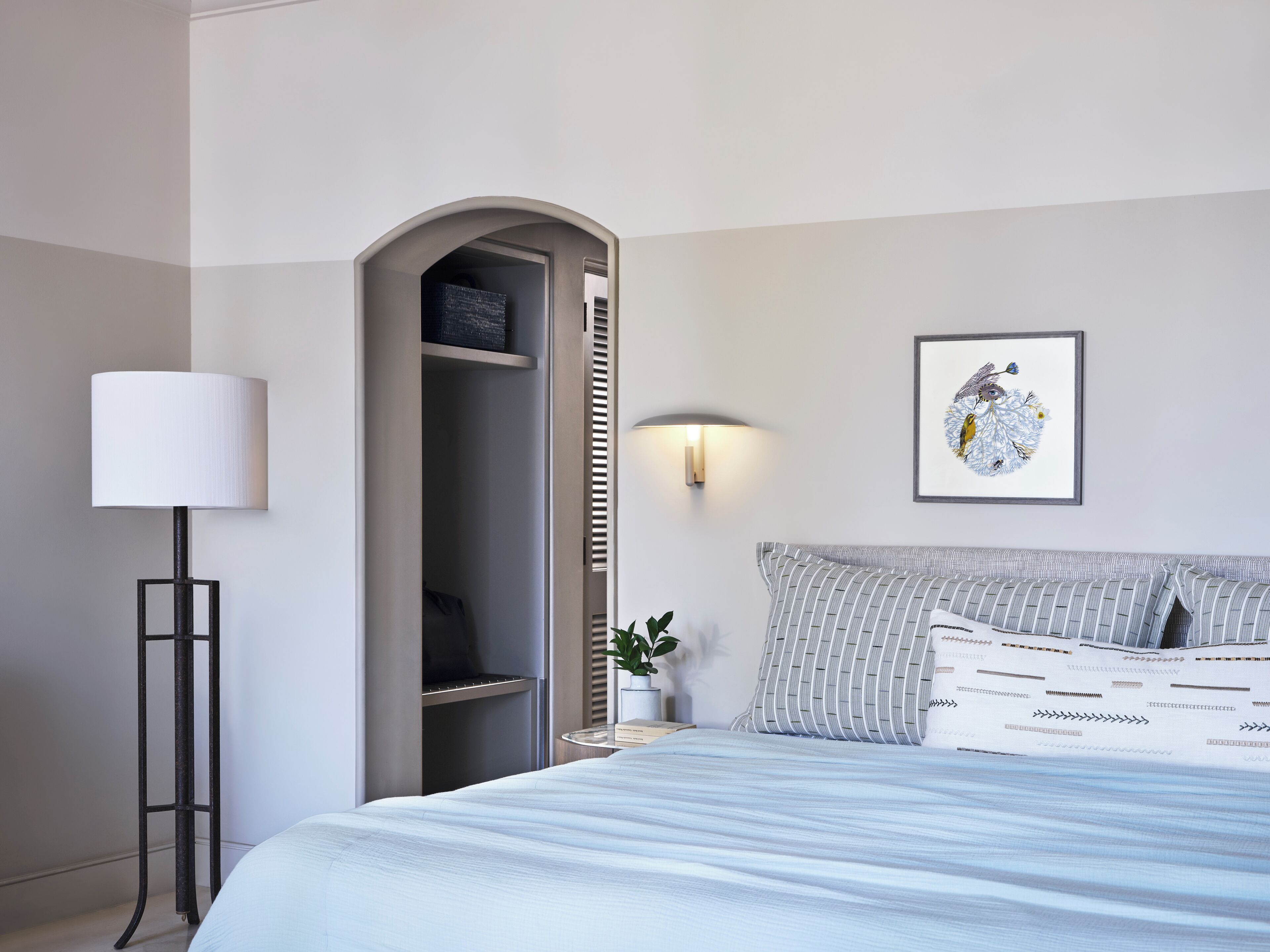 Alexandros Residence with Pool | Minibar, in-room safe, blackout drapes, soundproofing