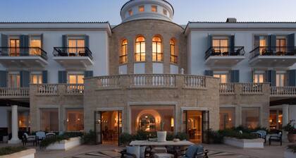 Anassa Hotel