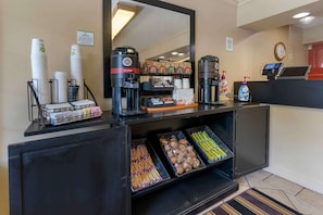 Petit déjeuner à emporter compris tous les jours