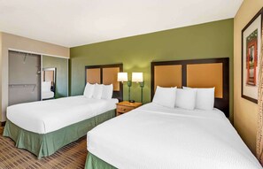 Studio, 2 Queen Beds, Non Smoking | Laptop workspace, iron/ironing board, free WiFi, bed sheets