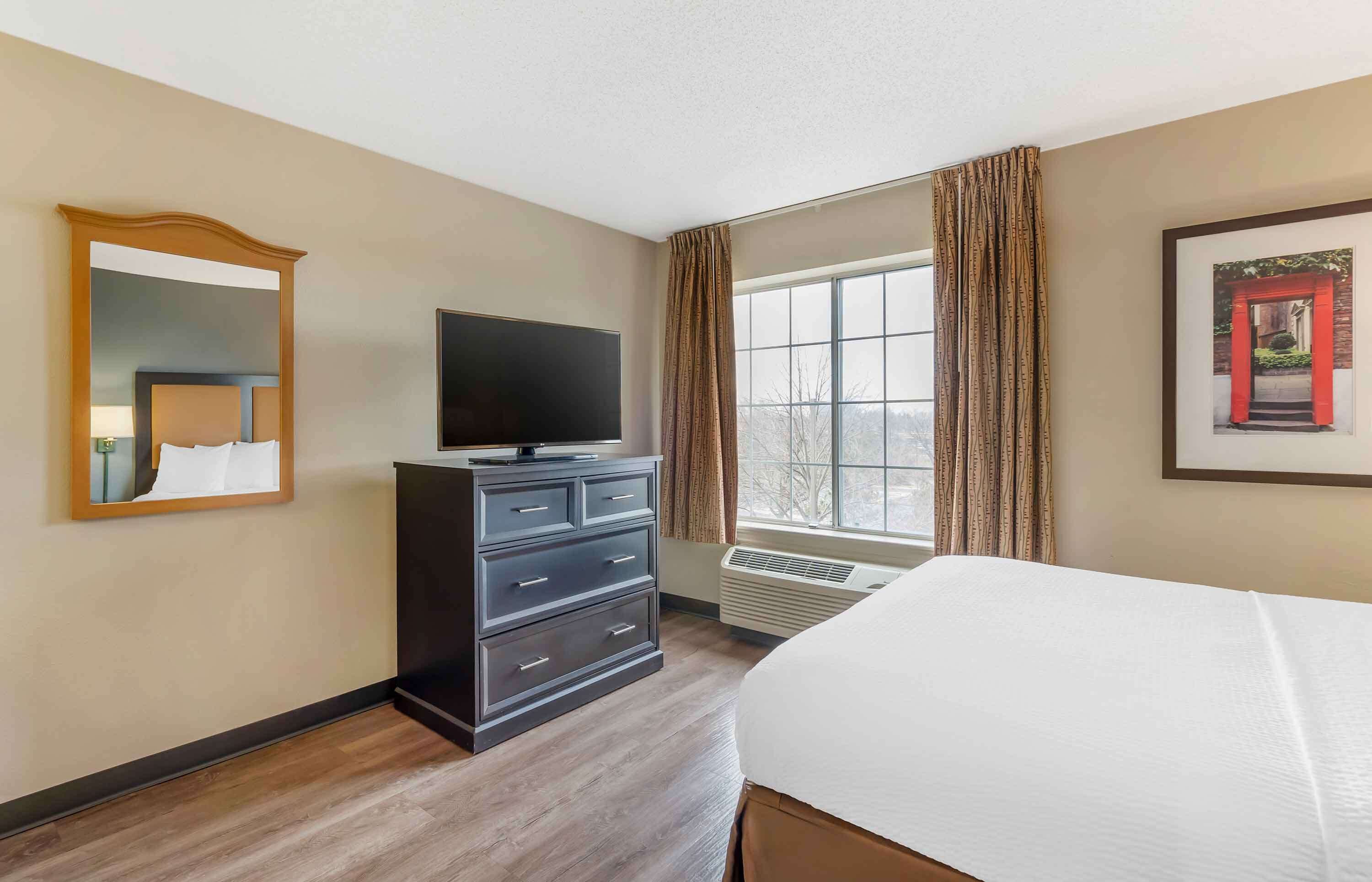 Photo - Extended Stay America Select Suites - Chicago - Naperville - East