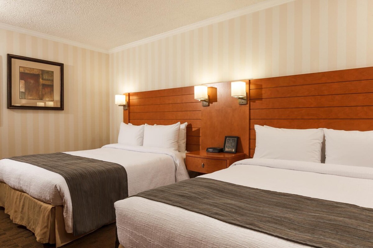 Calgary : The Glenmore Inn & Convention Centre