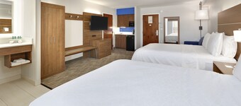 Holiday Inn Express & Suites Irving Conv Ctr - Las Colinas by IHG