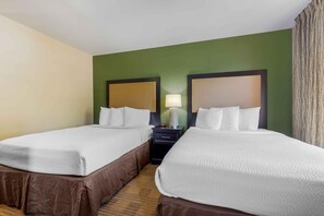 Deluxe Studio, Multiple Beds, Non Smoking | Desk, iron/ironing board, free WiFi, bed sheets - Extended Stay America Suites Dallas Las Colinas Green Park D (Irving)