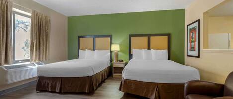 华丽开间, 多张床, 无烟房 | 办公桌、熨斗/熨衣板、免费 WiFi