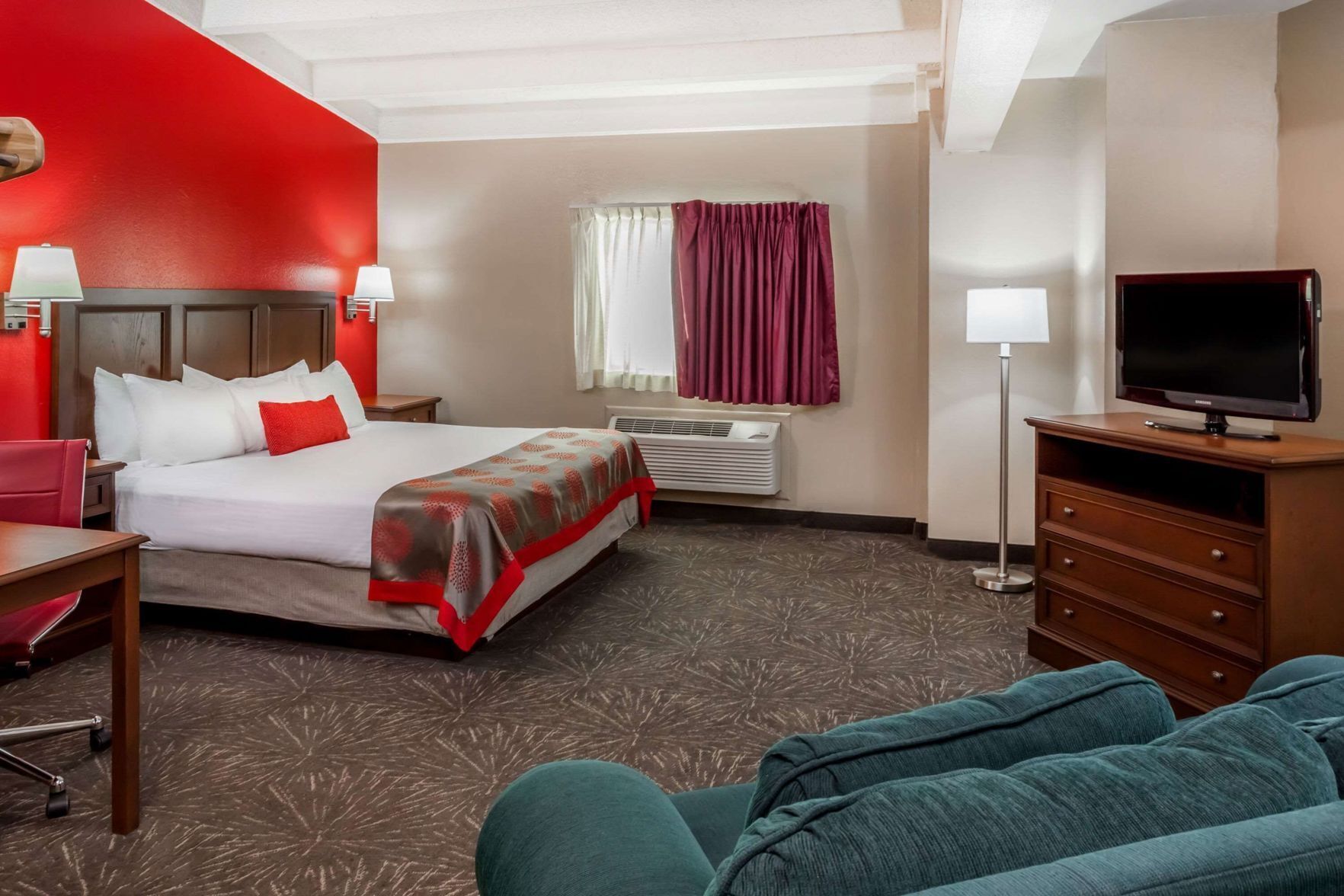 Premium bedding, desk, blackout drapes, iron/ironing board