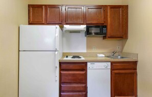 Deluxe Studio, 1 King Bed with Sofa bed, Non Smoking