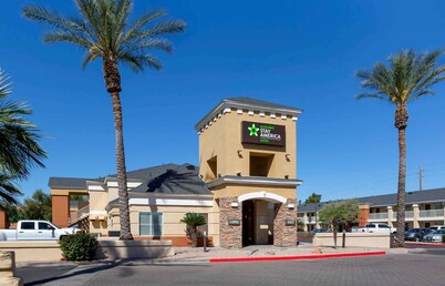 Extended Stay America Select Suites Phoenix Airport E Oak St