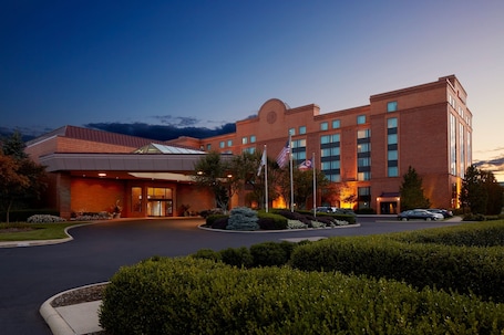 Exterior. Marriott Columbus Northwest