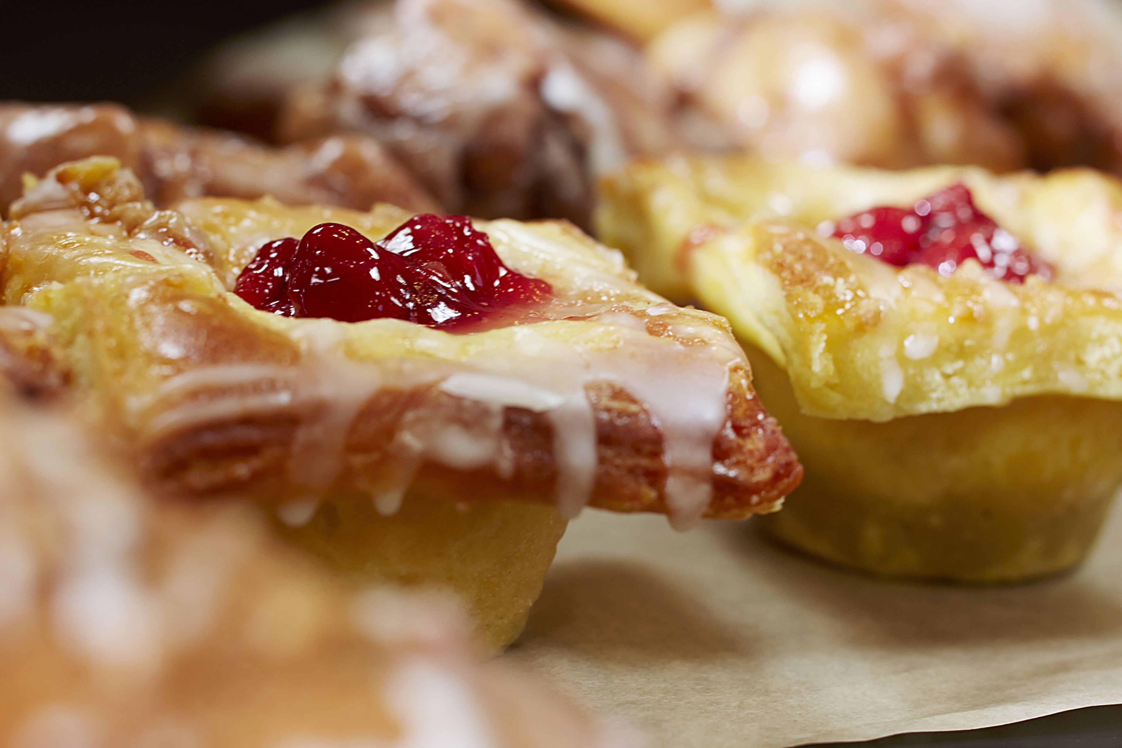 daily buffet breakfast (usd 22 per person)