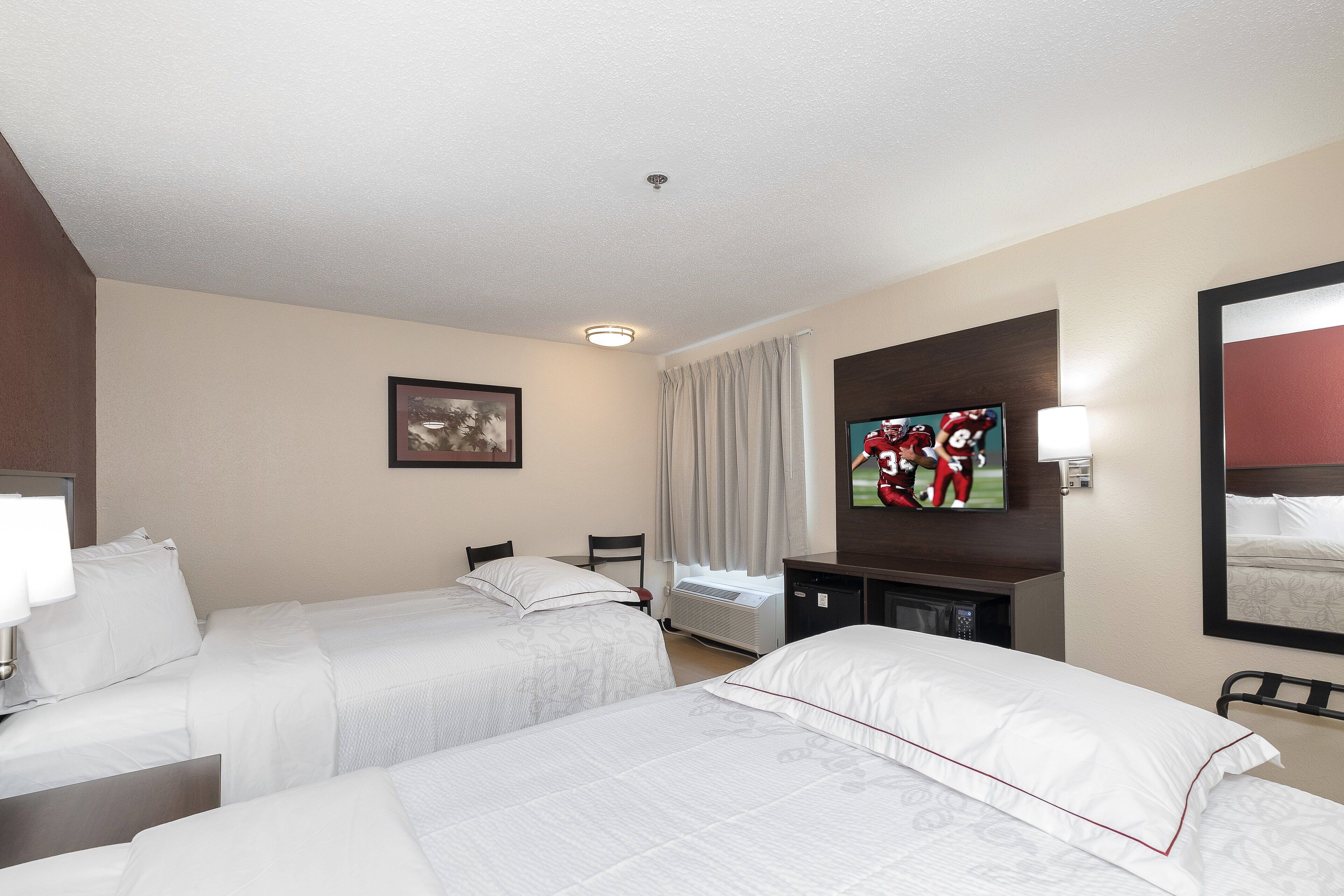 Photo - Red Roof Inn PLUS+ Jacksonville – Southpoint