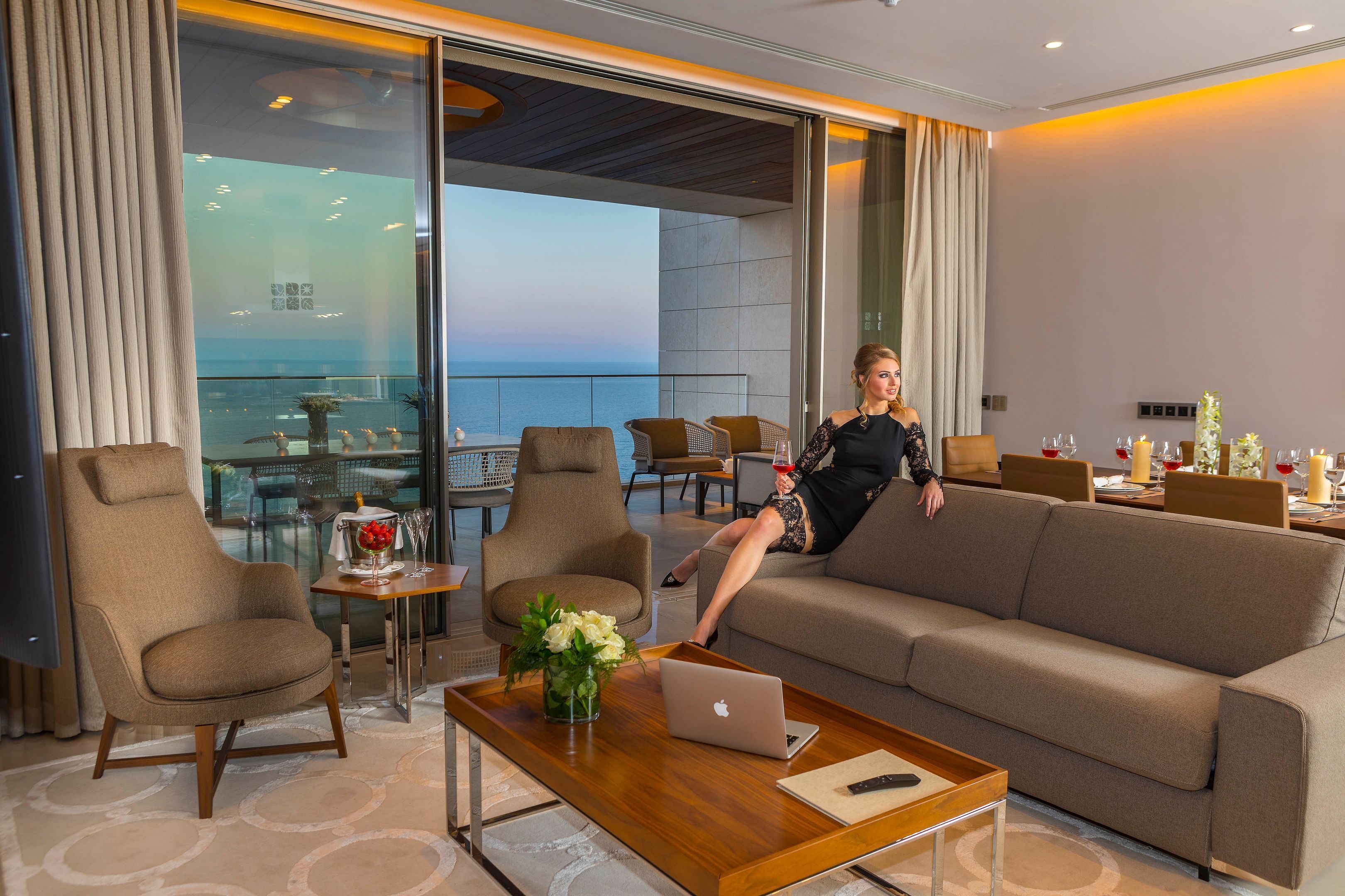 Photo - Four Seasons Hotel