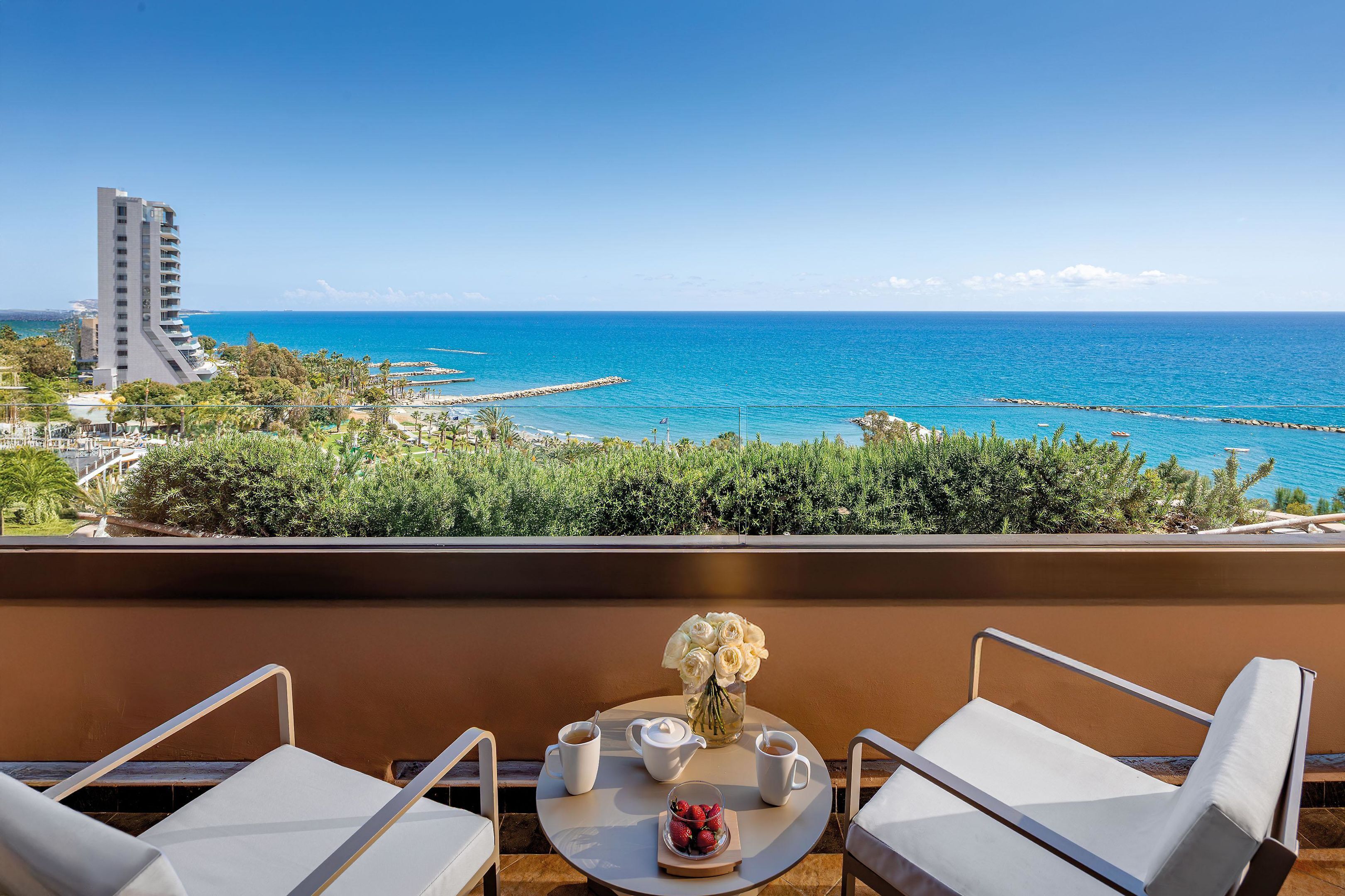 Penthouse, Sea View | Property grounds