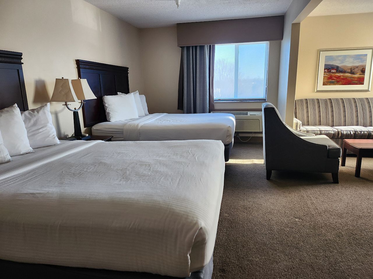 Kamar | Seprai premium dan didekorasi berbeda-beda