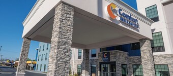 Comfort Inn & Suites River City Decatur