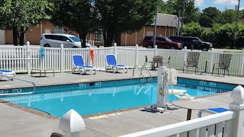 Seasonal outdoor pool
