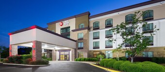 Best Western Plus Birmingham Inn & Suites
