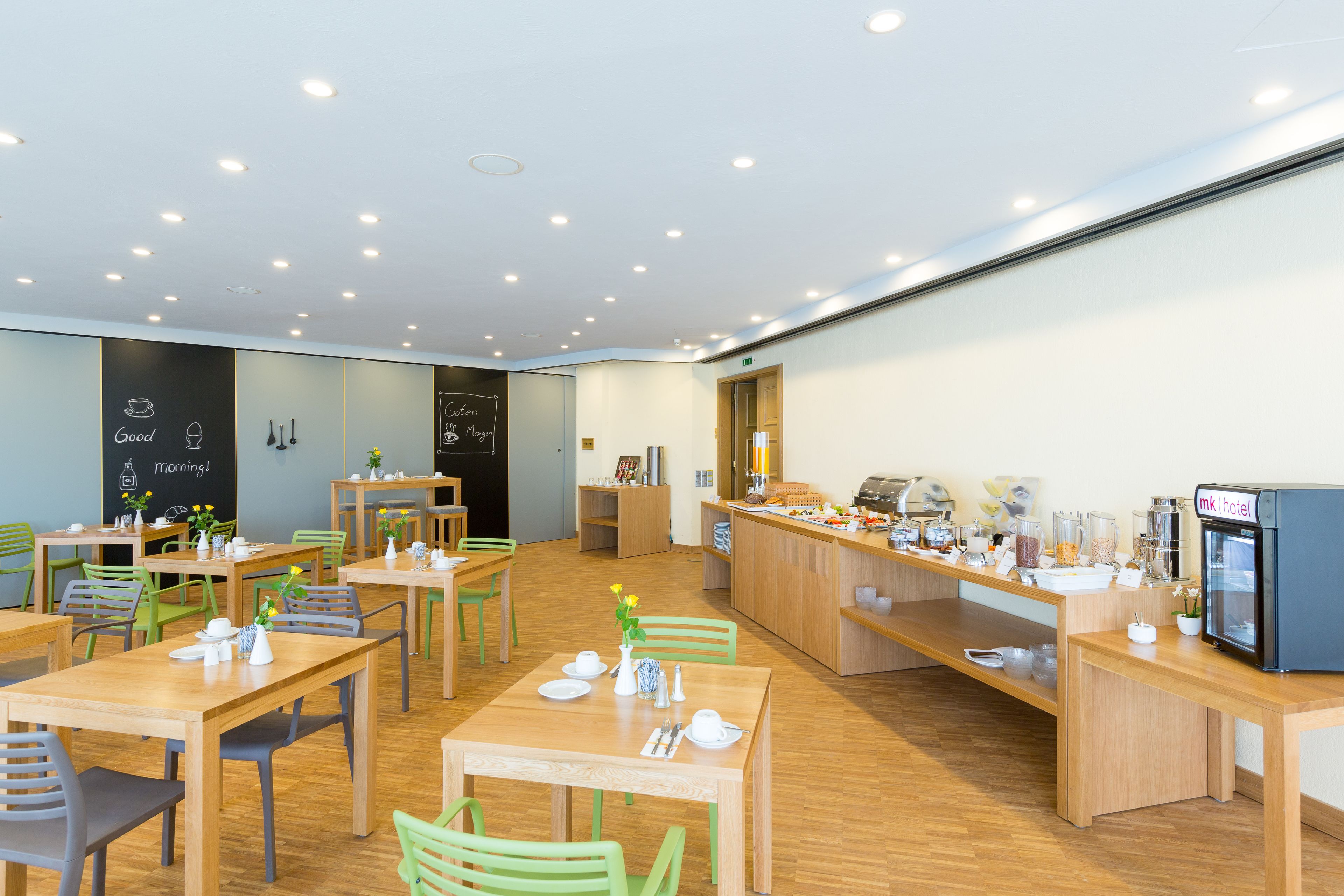 Daily buffet breakfast (EUR 20 per person)