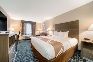 غرفة - سرير ملكي مع أريكة سرير - لغير المدخنين | مكواة/لوح كي وأسرّة أطفال/رضّع (مجانًا) وأ سرّة قابلة للطي