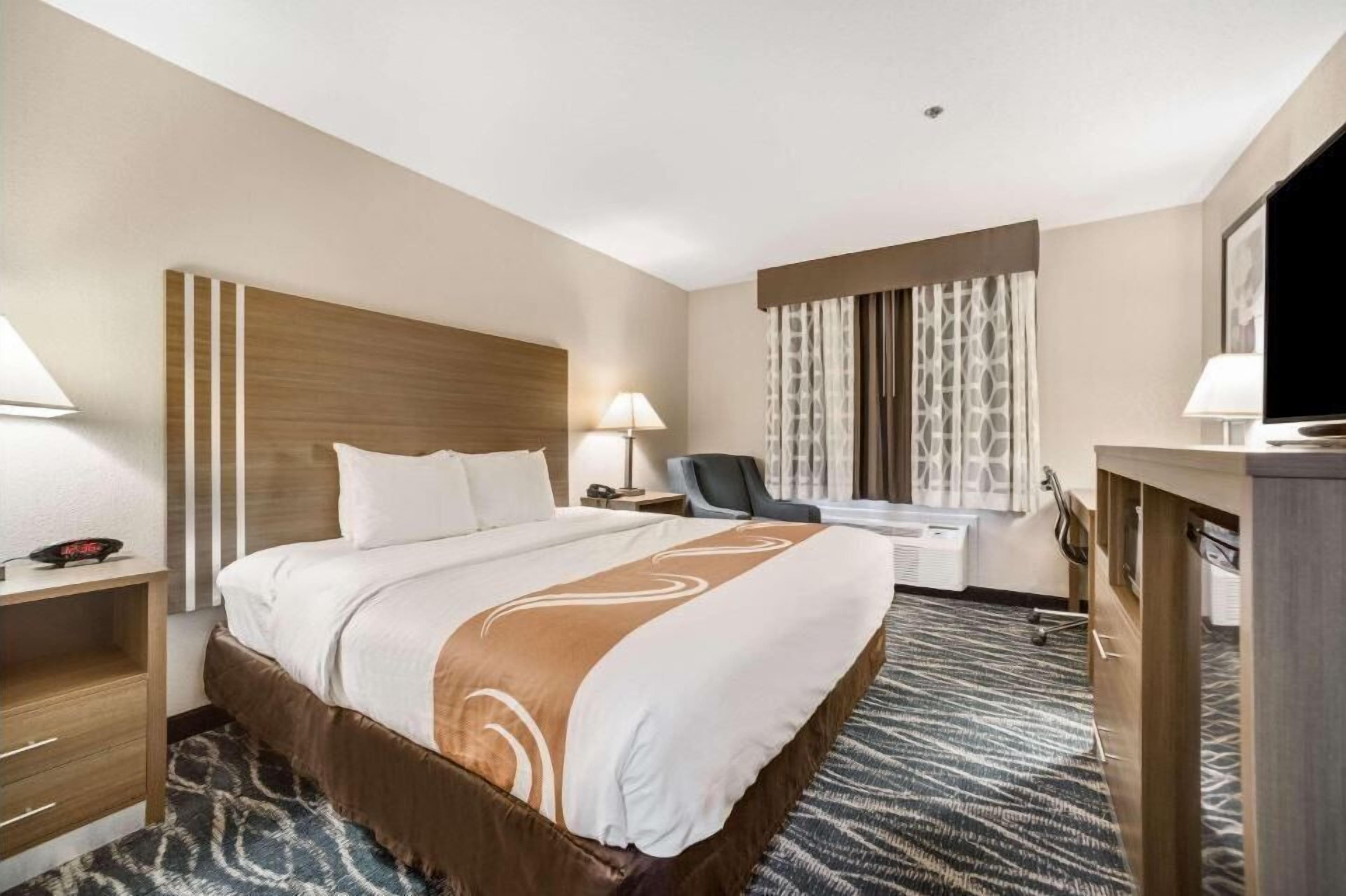 Iron/ironing board, free cribs/infant beds, rollaway beds, free WiFi