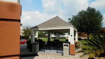 BBQ/picnic area