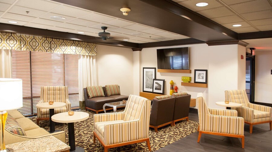 Hampton Inn Pensacola-Airport (Cordova Mall Area)