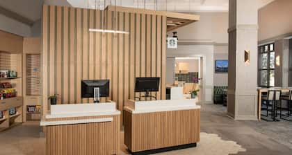 Hyatt Place Denver South/Park Meadows