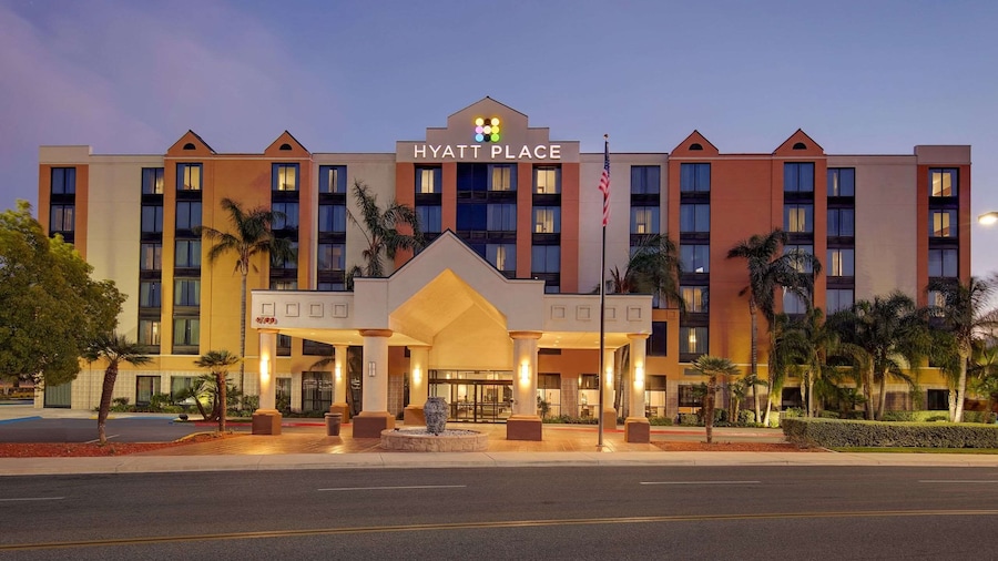 Hyatt Place Ontario / Rancho Cucamonga