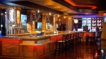 3 bares o lounges