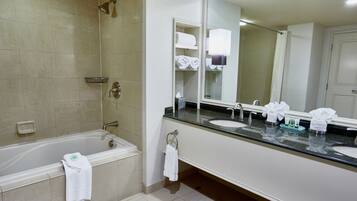 Rodeo Junior Suite, 1 King Bed | Bathroom | Hair dryer, towels