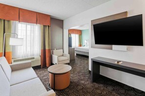 Suite, 1 King Bed, Non Smoking | Premium bedding, pillowtop beds, desk, blackout drapes