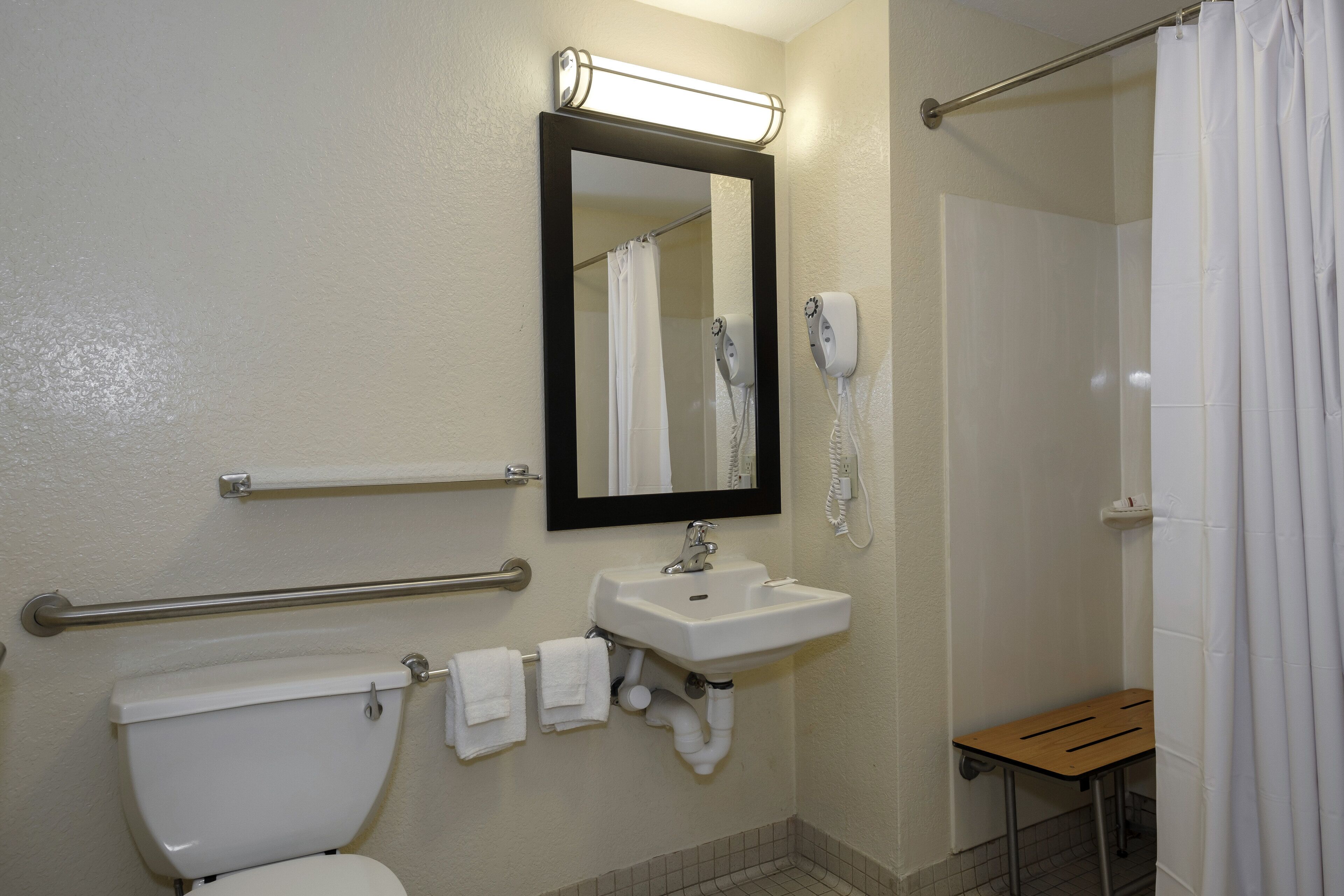 Photo - Red Roof Inn PLUS + Gainesville