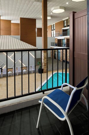 Ropa de cama de alta calidad y colchones con acolchado adicional