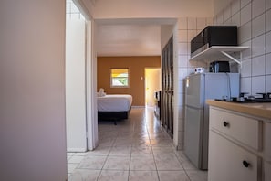 Superior King Studio | In-room safe, free WiFi, bed sheets